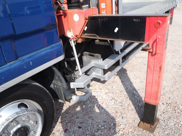 三菱ふそう ファイター 増トン 平ボディ（クレーン付） KL-FQ61FK(102988) 15枚目