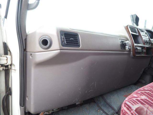 三菱ふそう ファイター 中型 平ボディ（クレーン付） KK-FK61FG(102987) 42枚目