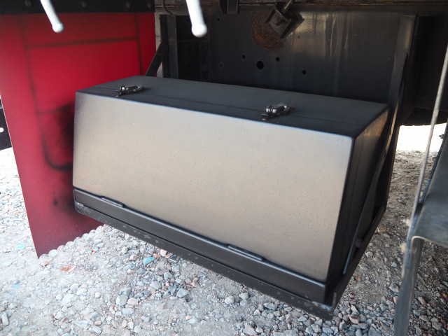 三菱ふそう ファイター 増トン 平ボディ（クレーン付） KL-FQ61FK(102988) 27枚目