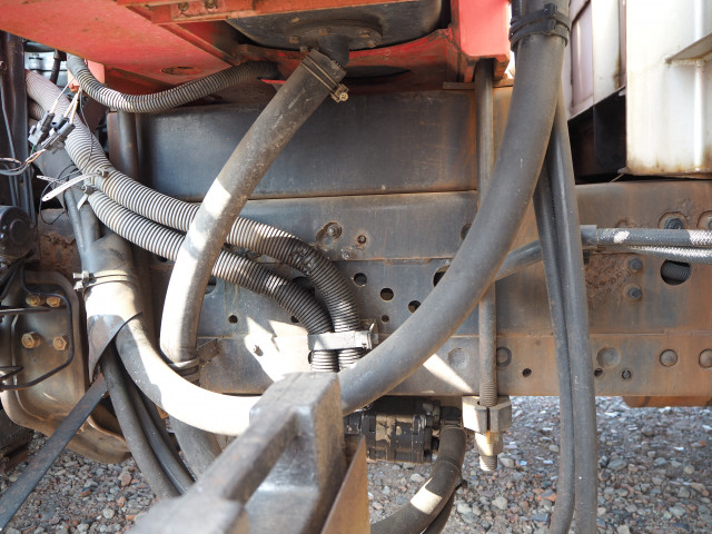 三菱ふそう ファイター 増トン 平ボディ（クレーン付） KL-FQ61FK(102988) 37枚目