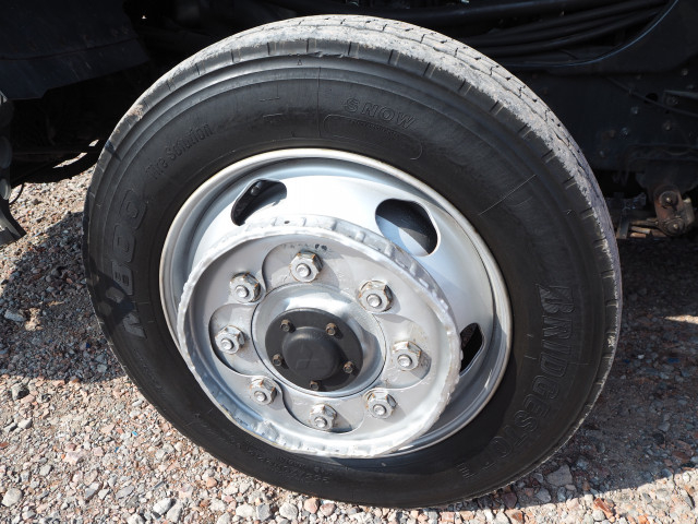 三菱ふそう ファイター 増トン 平ボディ（クレーン付） KL-FQ61FK(102988) 39枚目