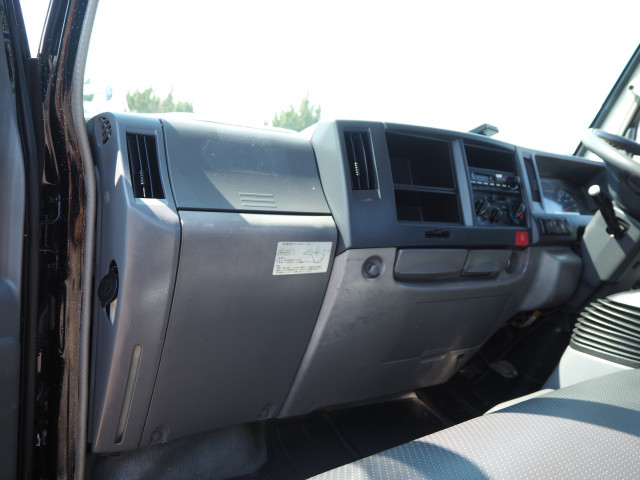 いすゞ エルフ 小型 コンテナ専用車 BDG-NKR85N(102991) 42枚目