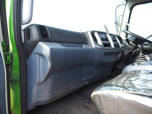 日野 レンジャー 増トン コンテナ専用車 BDG-FJ7JEWA(102996) 42枚目