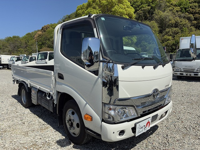 Toyota dyna Small Flat body 2PG-XZU605(105312) 28枚目