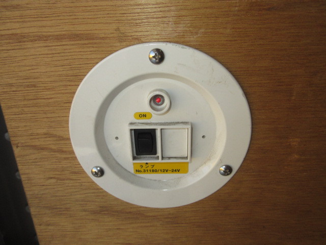 いすゞ フォワード 中型 ウィング 2RG-FRR90T2(103008) 42枚目