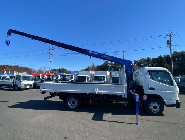 三菱ふそう キャンター 小型 平ボディ（クレーン付） 2PG-FEB90(103010) 8枚目