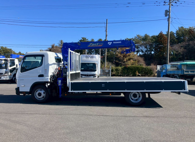 三菱ふそう キャンター 小型 平ボディ（クレーン付） 2PG-FEB90(103010) 17枚目