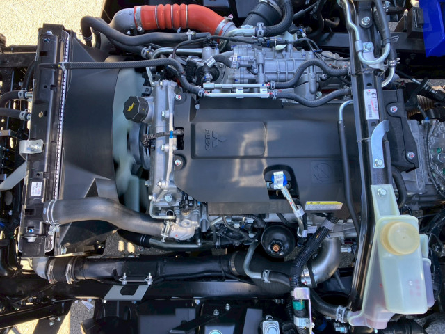 三菱ふそう キャンター 小型 平ボディ（クレーン付） 2PG-FEB90(103010) 20枚目