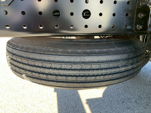 三菱ふそう キャンター 小型 平ボディ（クレーン付） 2PG-FEB90(103010) 24枚目