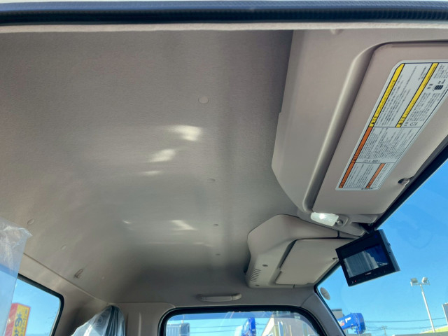 三菱ふそう キャンター 小型 平ボディ（クレーン付） 2PG-FEB90(103010) 32枚目