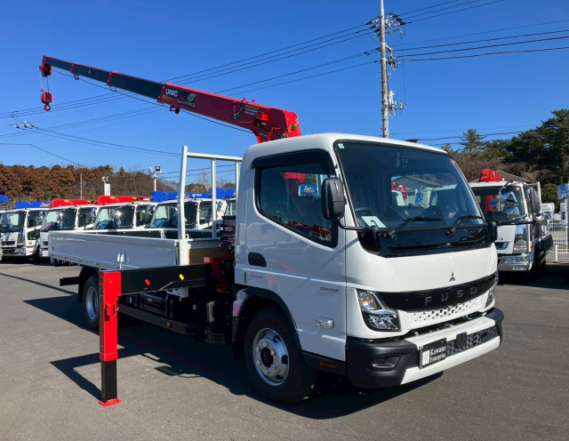 三菱ふそう キャンター 小型 平ボディ（クレーン付） 2PG-FEB90(103011) 5枚目