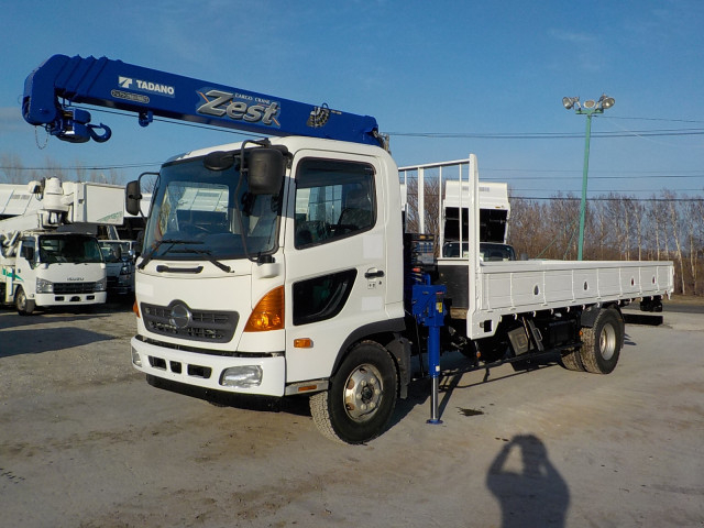 日野 レンジャー 中型 平ボディ（クレーン付） SDG-FC9JKAP(103014) 1枚目