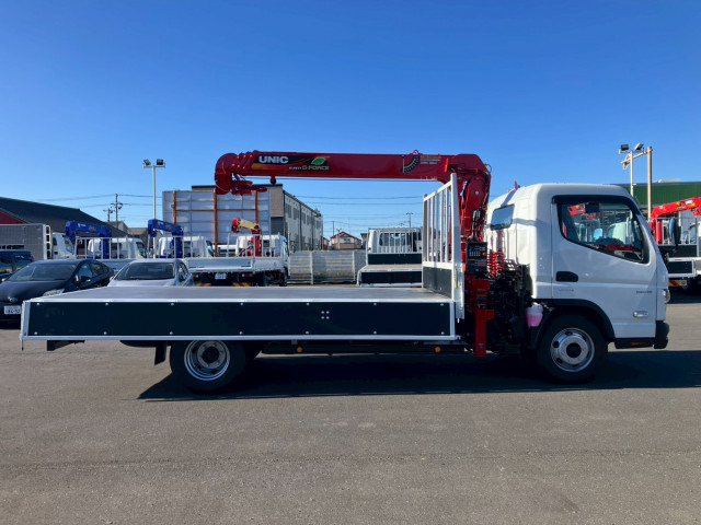 三菱ふそう キャンター 小型 平ボディ（クレーン付） 2PG-FEB80(103013) 10枚目