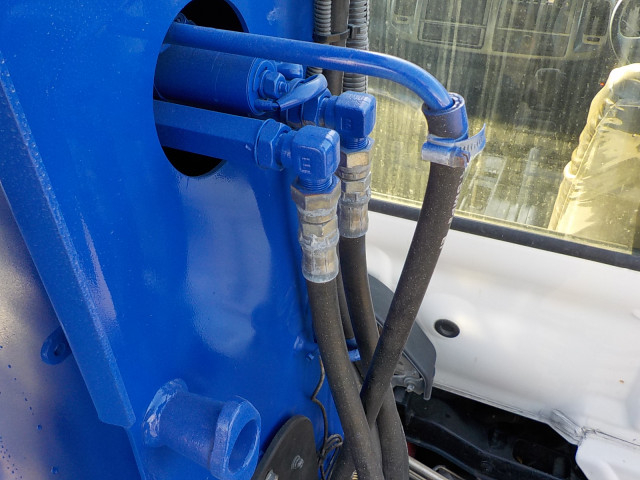 日野 レンジャー 中型 平ボディ（クレーン付） SDG-FC9JKAP(103014) 20枚目