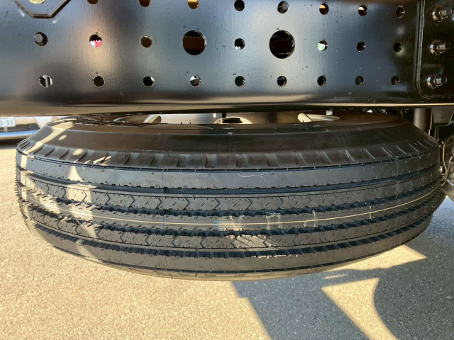 三菱ふそう キャンター 小型 平ボディ（クレーン付） 2PG-FEB80(103013) 28枚目