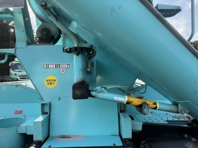 日野 レンジャー 増トン ミキサー車 LDG-GK8JKAA(103015) 17枚目