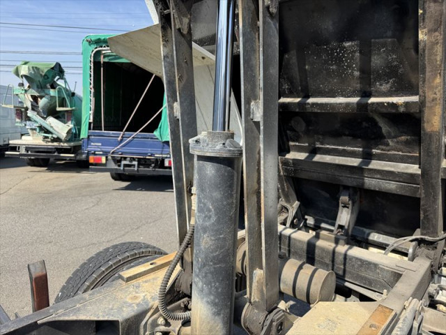 三菱ふそう ファイター 中型 土砂ダンプ TKG-FK71F(103018) 11枚目