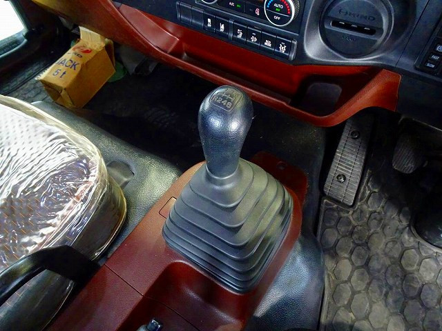 日野 レンジャー 中型 平ボディ（クレーン付） 2KG-FD2ABA(103024) 20枚目