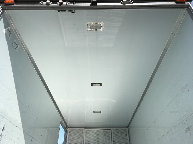 いすゞ エルフ 小型 バン 2RG-NPR88YN(103025) 17枚目