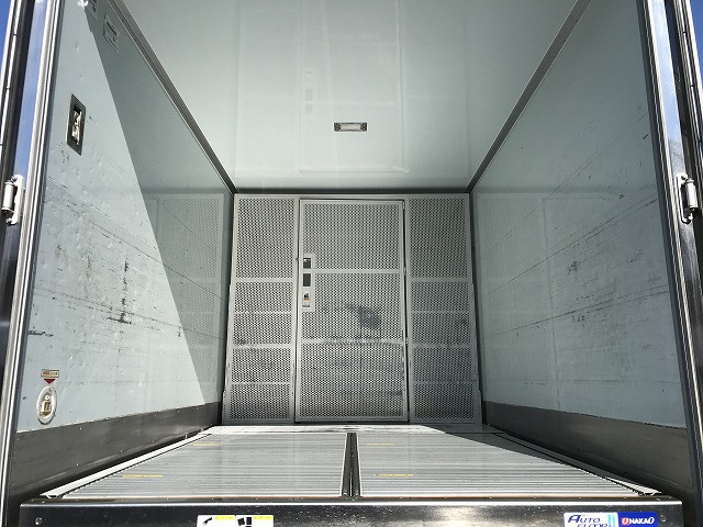 いすゞ エルフ 小型 バン 2RG-NPR88YN(103025) 20枚目