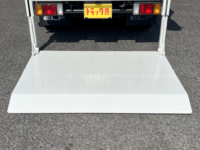 いすゞ エルフ 小型 平ボディ 2RG-NHS88A(103027) 10枚目