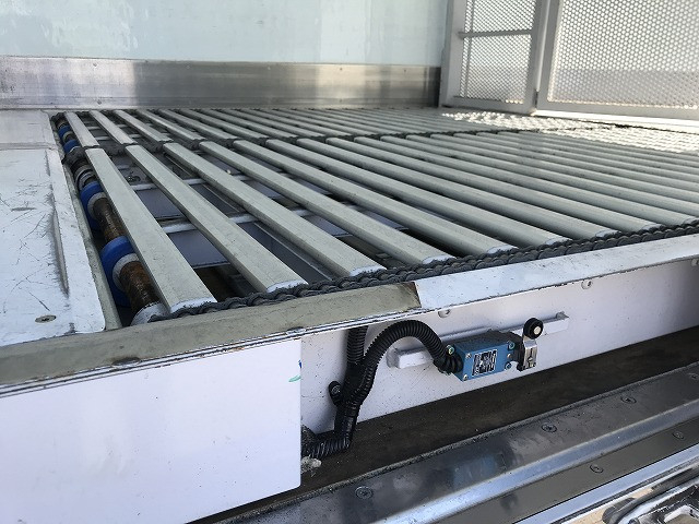 いすゞ エルフ 小型 バン 2RG-NPR88YN(103025) 25枚目