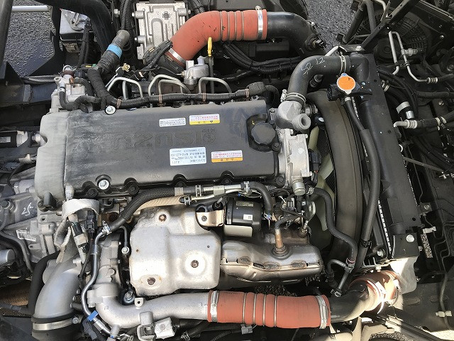 いすゞ エルフ 小型 バン 2RG-NPR88YN(103025) 29枚目