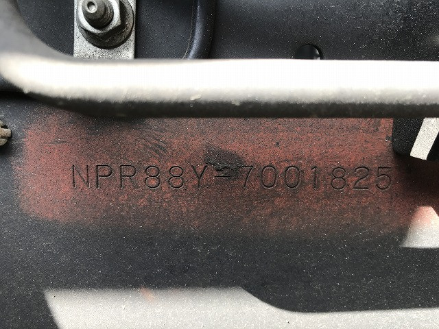 いすゞ エルフ 小型 バン 2RG-NPR88YN(103025) 31枚目