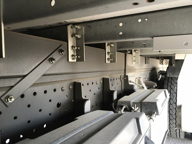 いすゞ エルフ 小型 バン 2RG-NPR88YN(103025) 43枚目