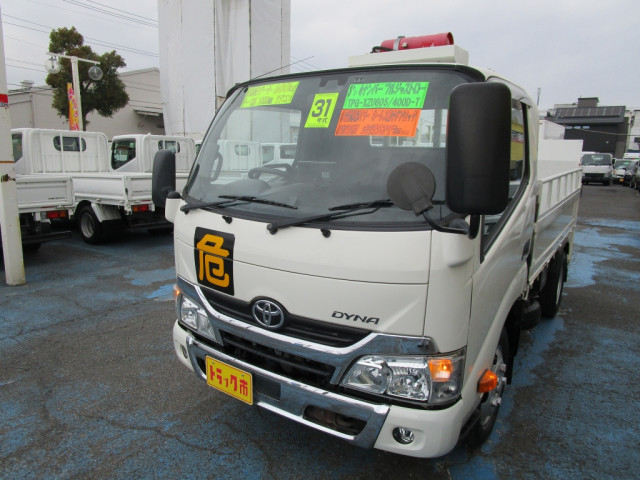 Toyota dyna Small Flat body TPG-XZU605(103028) 1枚目