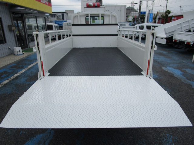 Toyota dyna Small Flat body TPG-XZU605(103028) 19枚目