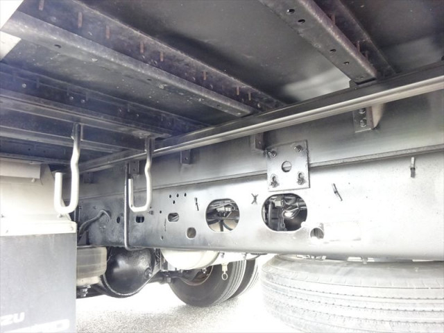 Isuzu forward Middle Wing body 2RG-FRR90T2(103029) 8枚目