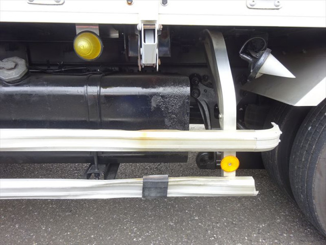 Isuzu forward Middle Wing body 2RG-FRR90T2(103029) 24枚目