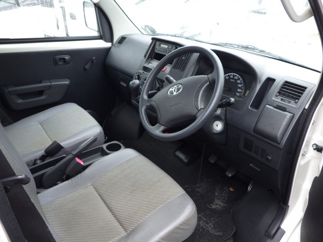 トヨタ タウンエース 小型 平ボディ DBF-S402U(103030) 6枚目