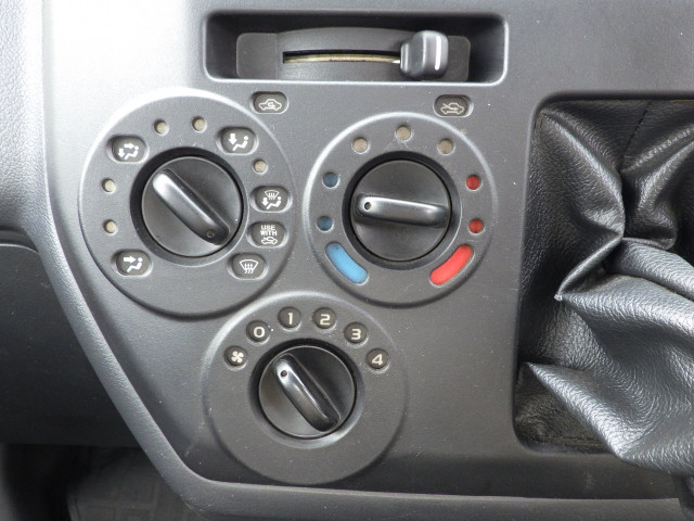 トヨタ タウンエース 小型 平ボディ DBF-S402U(103030) 12枚目