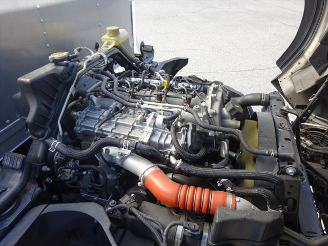 三菱ふそう キャンター 小型 バン TKG-FBA20(103033) 24枚目