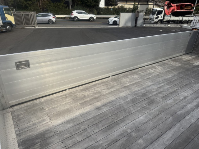 日野 レンジャー 増トン 平ボディ（クレーン付） ADG-GK8JNWA(103034) 10枚目