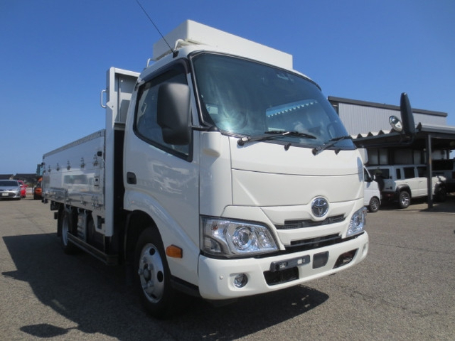 Toyota dyna Small Flat body 2RG-XZU645(103037) 2枚目
