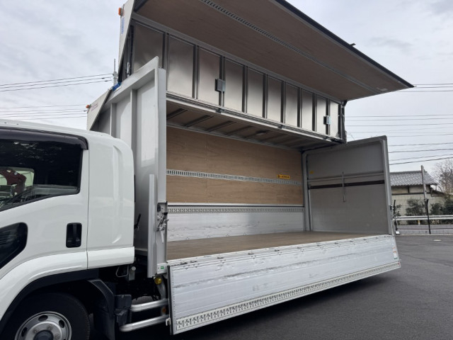 Isuzu forward Middle Wing body 2RG-FRR90T4(103042) 16枚目