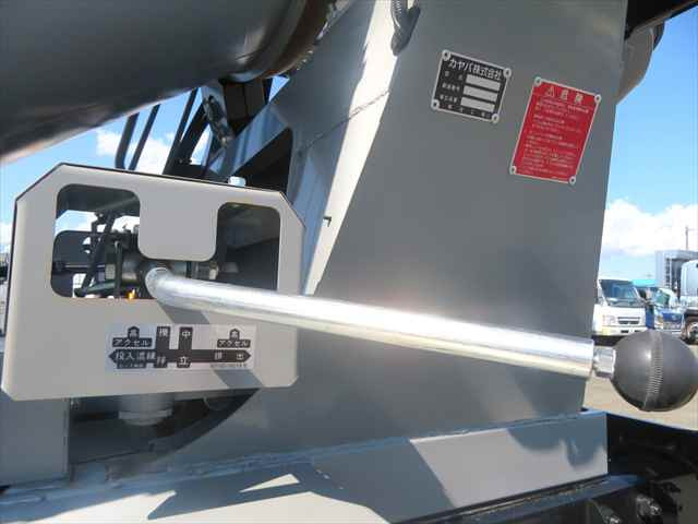 三菱ふそう ファイター 中型 ミキサー車 2KG-FK72F(103041) 27枚目