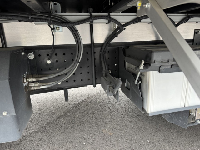 Isuzu forward Middle Wing body 2RG-FRR90T4(103042) 25枚目