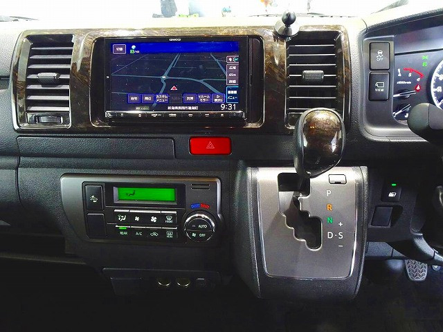 トヨタ ハイエース 小型 バン QDF-GDH206V(103044) 10枚目