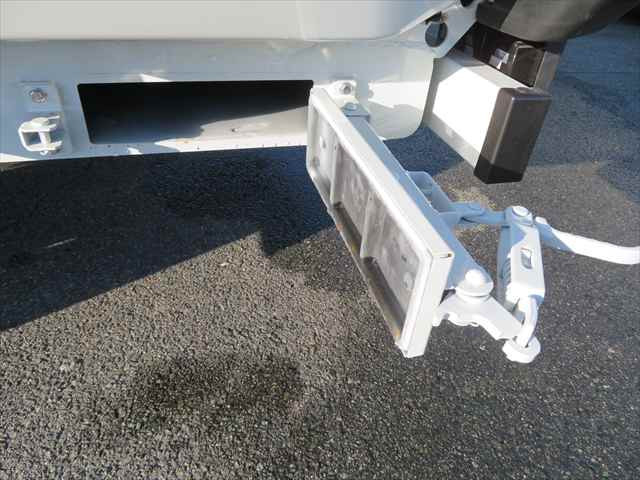 三菱ふそう キャンター 小型 塵芥車（プレス式） 2PG-FEB90(103043) 23枚目