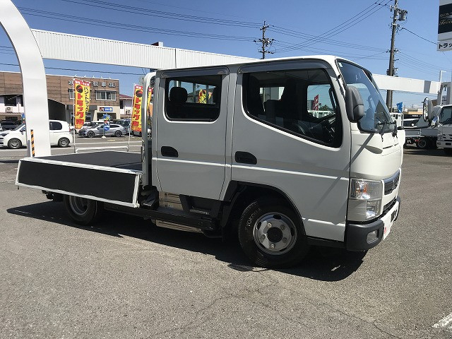 三菱ふそう キャンター 小型 Wキャブ 2RG-FGA20(103045) 10枚目