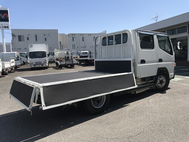 三菱ふそう キャンター 小型 Wキャブ 2RG-FGA20(103045) 13枚目