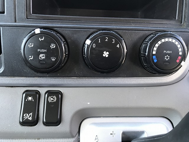 三菱ふそう キャンター 小型 Wキャブ 2RG-FGA20(103045) 28枚目