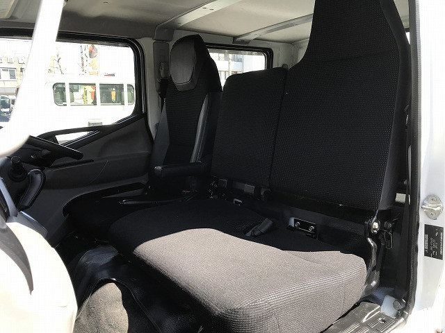 三菱ふそう キャンター 小型 Wキャブ 2RG-FGA20(103045) 33枚目