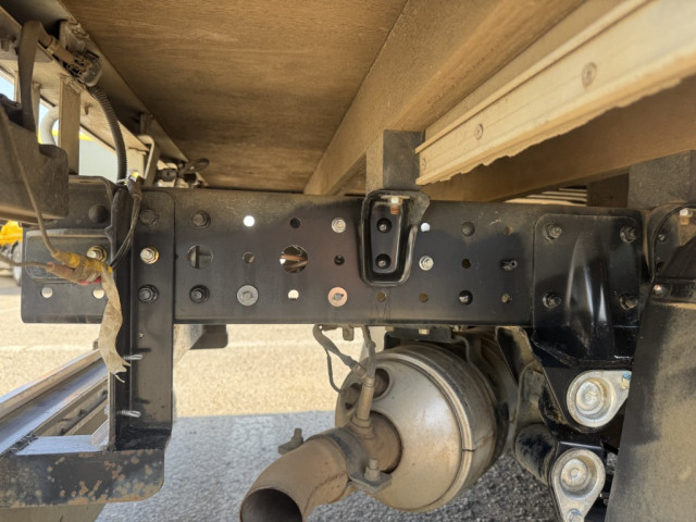 Mitsubishi Fuso canter Small Flat body 2TG-FBA00(103049) 15枚目