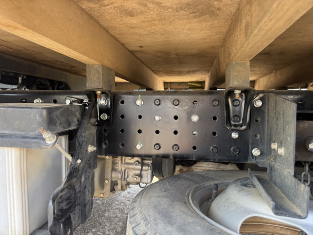 Mitsubishi Fuso canter Small Flat body 2TG-FBA00(103049) 18枚目