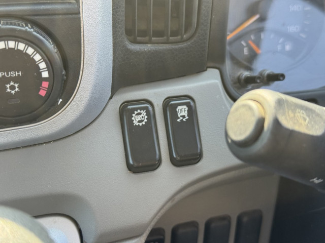 Mitsubishi Fuso canter Small Flat body 2TG-FBA00(103049) 27枚目